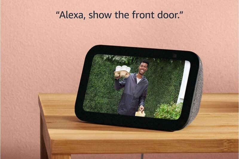 Amazon Echo Show 5 (newest model), Smart display with 2x the bass and clearer sound, Charcoal