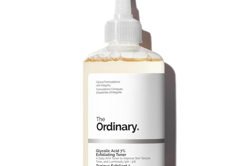 The Ordinary Glycolic Acid 7% Exfoliating Toner, Brightening and Smoothing Daily Toner for More Even-Looking Skin Tone