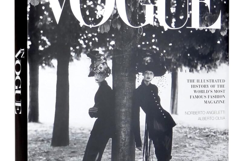 In Vogue: An Illustrated History of the World’s Most Famous Fashion Magazine