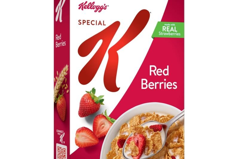 Kellogg’s Special K Breakfast Cereal, Family Breakfast, Fiber Cereal, Giant Size, Red Berries, 19.2oz Box (1 Box)